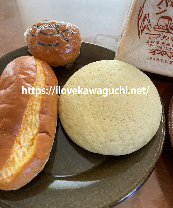 元郷　フタバ屋のパン